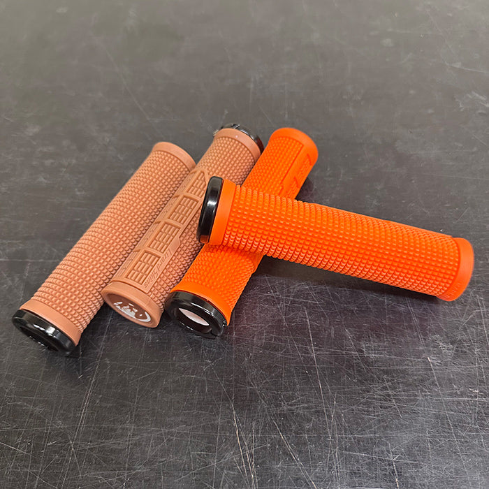 Lizard Skins MACHINE – Single Clamp Lock-On Grip