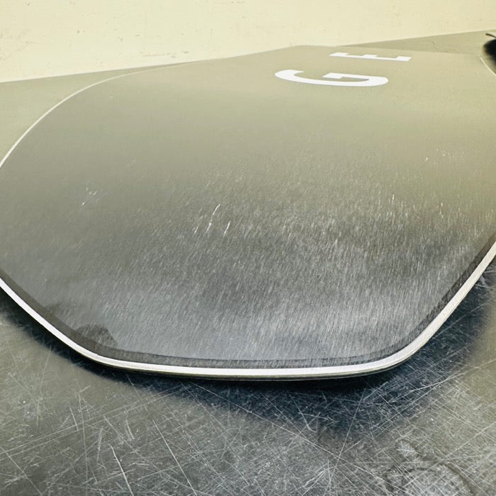 GEKKO front board base and edge close-up