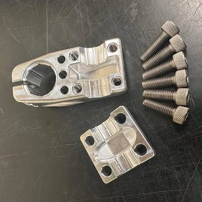 TORINITY SNOWSCOOT PRO STEM — Titanium Bolt Set [198 g]