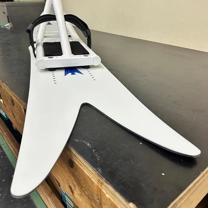 [Full Custom Snowscoot] AR ver4.2 Frame with TORINITY White Arrow – Carving / Freeride / 8.2kg