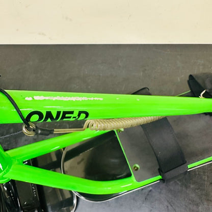 USED JYKK SNOWSCOOT ONE-D – Neon Green | Fully Serviced & Waxed + Carrying Case Included