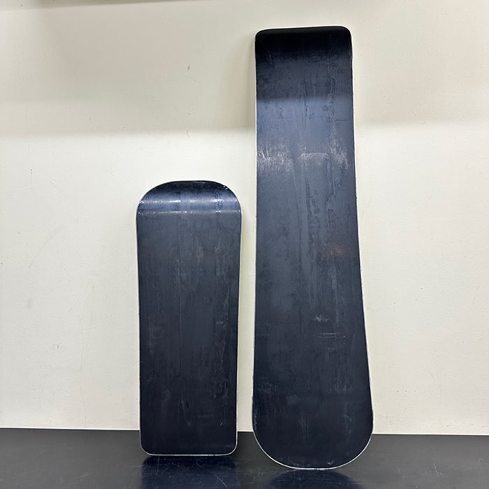 SNOWSCOOT DOC DERBY Board Set – White [Display Item]