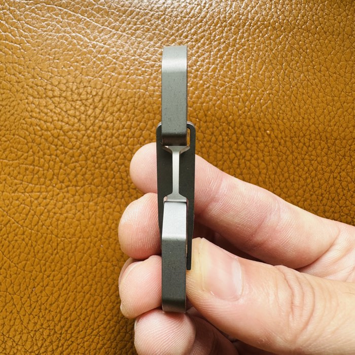 TOOLATE SPORTS Original Titanium EDC Carabiner