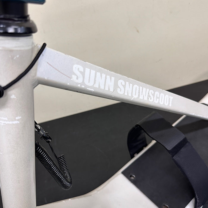 Used SNOWSCOOT – SUNN FR White Frame w/ Powder Guard & Basic Narrow Boards [Fully Maintained]