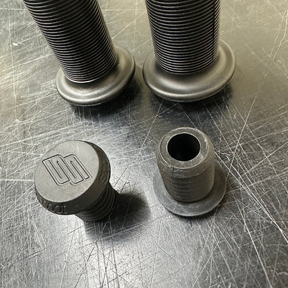 【With Bar Ends – Recommended】 Snowscoot Parts – SS Lock-on Grip, Mushroom Pattern, Double Clamp, 155mm, 1 Pair (Black)