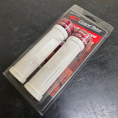 Lizard Skins BEARCLAW Grip [Legend Series / Dual Lock-On Type]