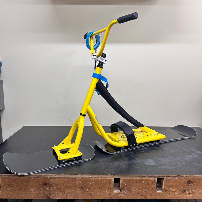 【Custom Used – Excellent Condition】 SNOWSCOOTDOC XLITE LIMITED × BASIC HARD BOARD SET