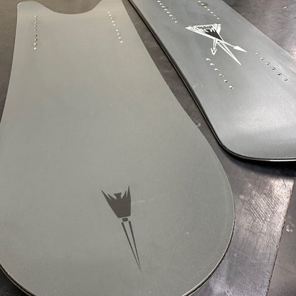 【Cutting-Edge Used Model】TORINITY DOUBLE ARROW PT – Powder / Carving