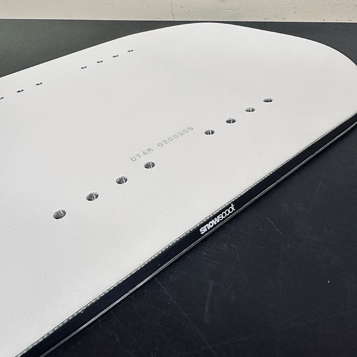 [Next-Gen Wide Board] JYKK SNOWSCOOT GT-1 BW “White Graphic Edition”