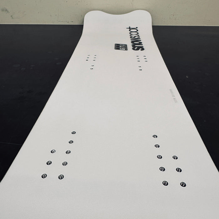 [Next-Gen Wide Board] JYKK SNOWSCOOT GT-1 BW “White Graphic Edition”