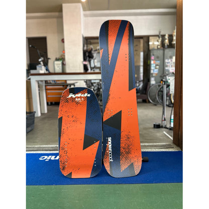 JYKK AK-1 II Medium unused shop-display front and rear board set, actual topsheet photo