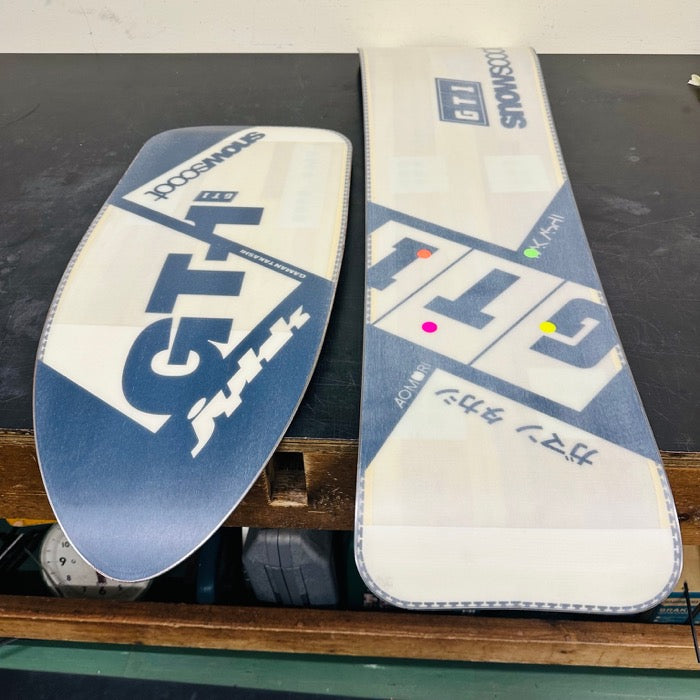 Front and rear running surfaces on the workbench