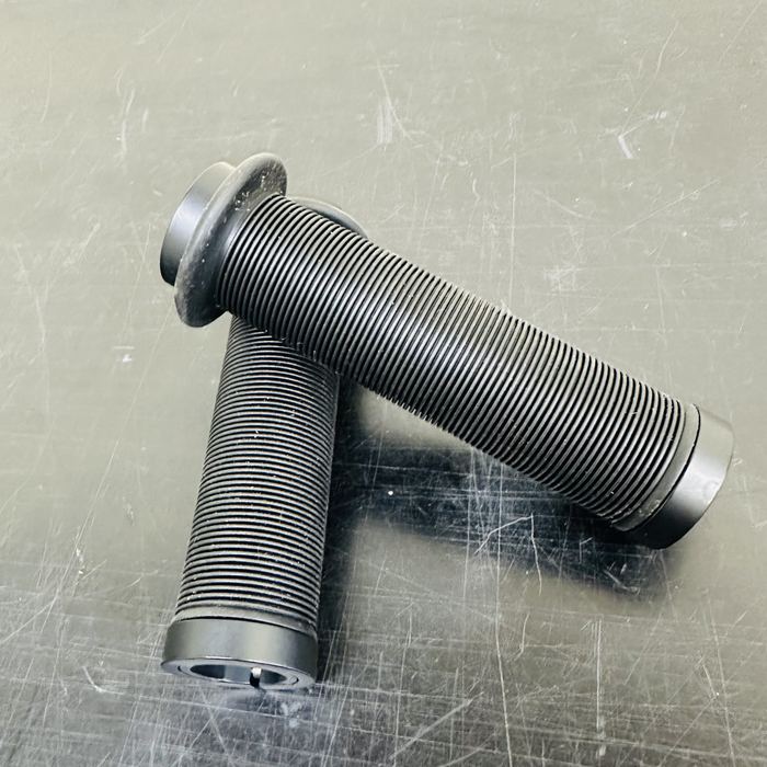 JYKK SS mushroom double-clamp lock-on grips 135mm