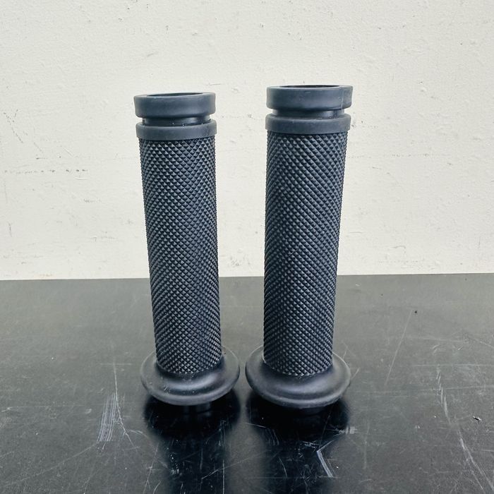 JYKK single-clamp diamond pattern 135mm grip 2