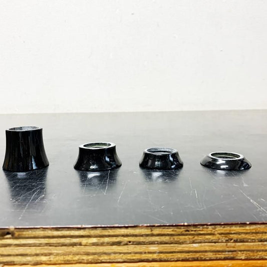 Carbon headset upper cups in different heights