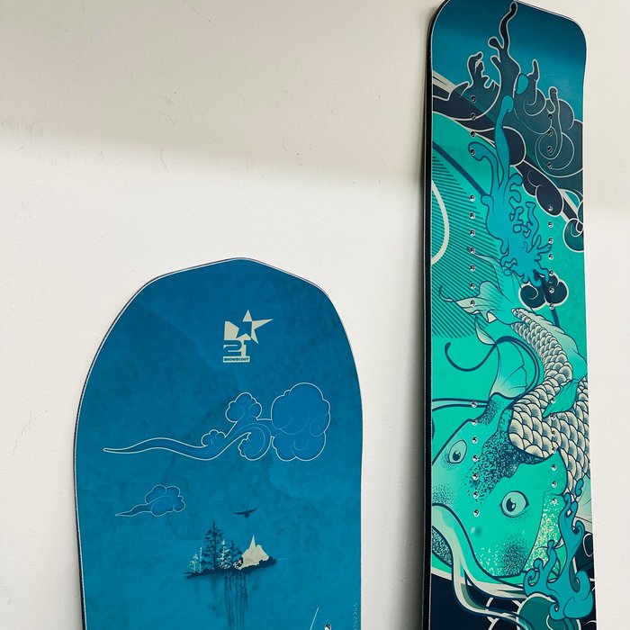 FUZE 2026 Medium teal koi Bruce Rulfo graphics detail