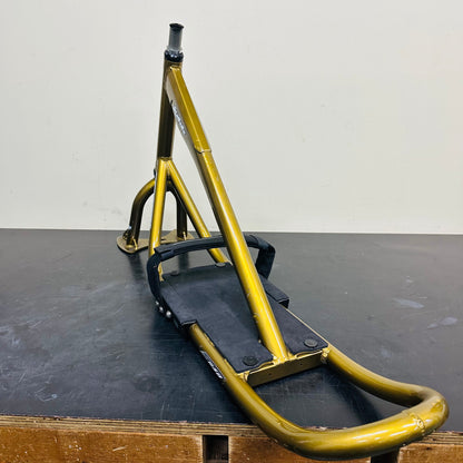 Rear view and wide step platform