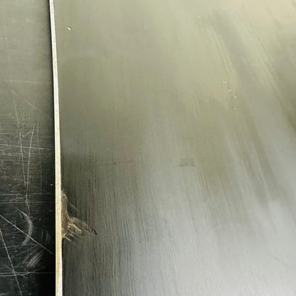 Used TORINITY DC PT Edition rear board, close-up of base and edge wear