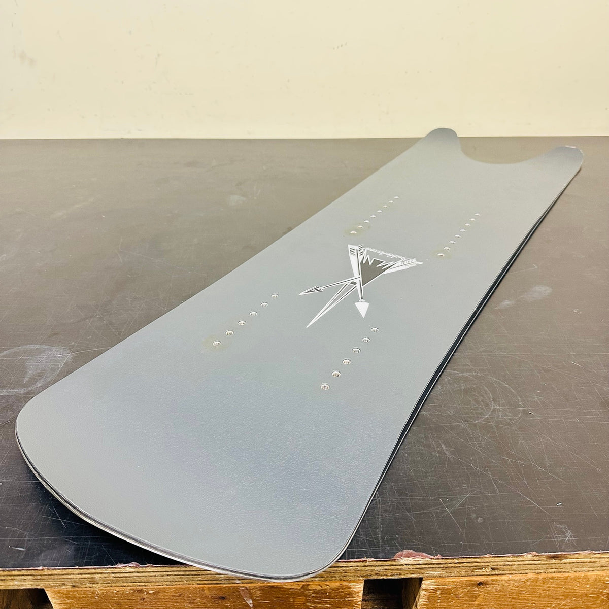 Used TORINITY Double Arrow rear board, angled topsheet and tail view