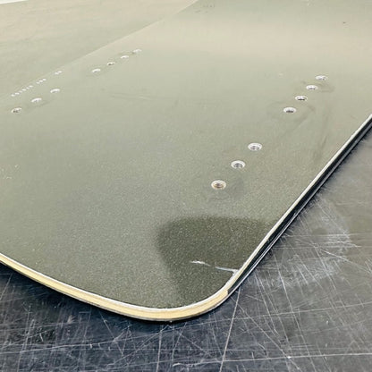 Actual used TORINITY IT front board, topsheet, inserts and sidewall detail