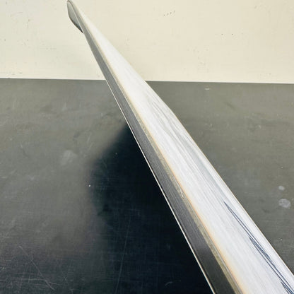 Side profile and base edge of the used rear board