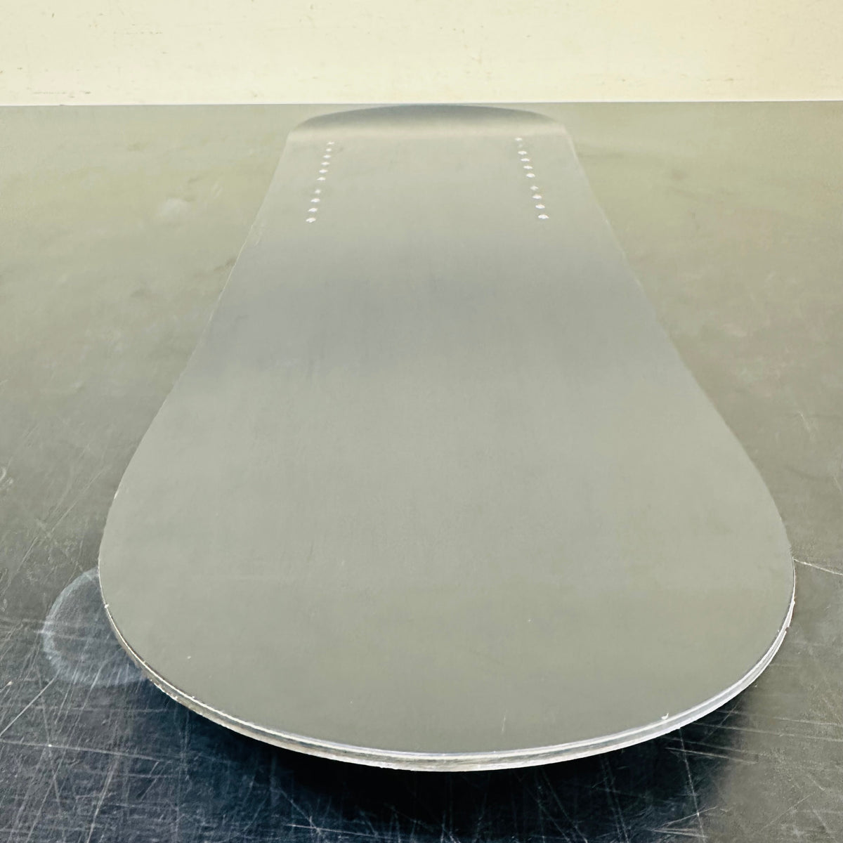 Used TORINITY SSST hard-flex black prototype front board: Rounded nose and topsheet detail